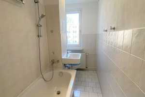 IDEAL FÜR ZWEI! Solide 3 Zimmer Wohnung in grüner und ruhiger Wohnlage. – Liddy-Ebersberger-Straße 21, 9127 Chemnitz – Vorschaubild 6