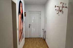 Möblierte 1-Zimmer-Wohnung mit Balkon in zentraler Lage in Erlangen zu vermieten – Ebrardstraße 118, 91054 Sieglitzhof, Erlangen – Vorschaubild 5