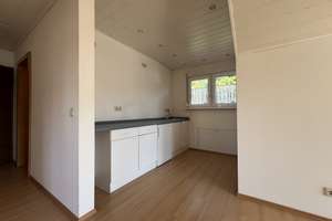 Wohnglück in Bretten! Vielseitiges Zweifamilienhaus mit tollem Garten und Doppelgarage in Bretten – Die vollständige Adresse der Immobilie erhältst du vom Anbieter., 75015 Bretten – Vorschaubild 16