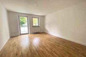 Reinkommen und Wohlfühlen: renovierte 3,5-Zimmer-Wohnung – Agnes-Bernauer-Str. 30e, 80687 Friedenheim, München – Vorschaubild 1