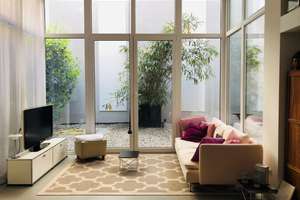 ***BRÜCKENSTRASSE***Wunderschönes, teilmöbliertes Architekten-Loft mit eigenem Garten*** – Kleine Brückenstraße 3, 60594 Sachsenhausen-Nord, Frankfurt am Main – Vorschaubild 3