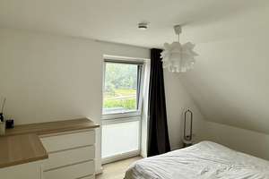 Neuwertige Doppelhaushälfte mit eigener Terrasse in Kiel-Hasseldieksdamm – Die vollständige Adresse der Immobilie erhältst du vom Anbieter., 24109 Hasseldieksdamm, Kiel – Vorschaubild 3