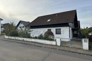Einfamilienhaus mit Einliegerwohnung in begehrter Wohnlage von Großen Buseck – Die vollständige Adresse der Immobilie erhältst du vom Anbieter., 35418 Buseck – Vorschaubild 4
