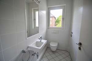 Stilvolle Hochparterre-Wohnung am Bökelberg mit Garten, Tiefgaragenplatz & zusätzlichem Gästebereich – Die vollständige Adresse der Immobilie erhältst du vom Anbieter., 41063 Eicken, Mönchengladbach – Vorschaubild 13