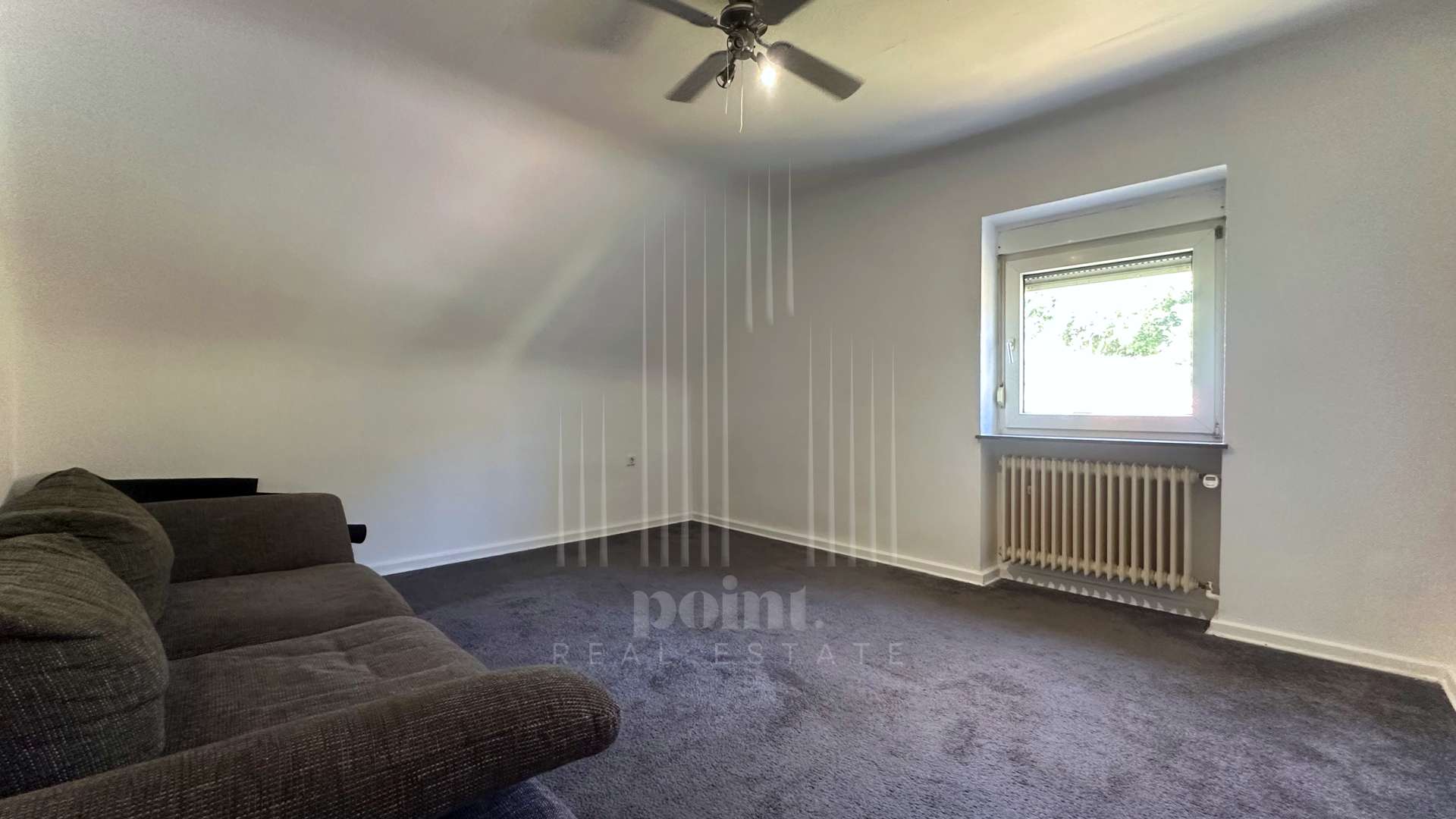 Immobilie in Altenkirchen - Großzügiges Einfamilienhaus mit Garten und Terrasse, voll unterkellert - Bild 4