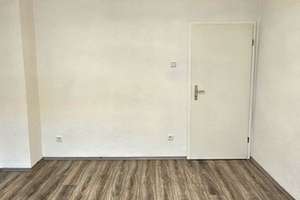 Renovierte 3-Zimmer-Wohnung, frei ab sofort! – Vogelheimer Str. 239, 45356 Vogelheim, Essen – Vorschaubild 2