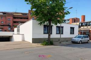 Zwei Häuser, tausend Pläne: Wohnen & Arbeiten, Mehrgenerationen inkl. Wintergarten und Garage – Die vollständige Adresse der Immobilie erhältst du vom Anbieter., 38122 Westliches Ringgebiet, Braunschweig – Vorschaubild 2
