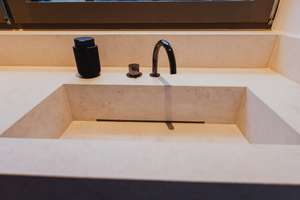 EXKLUSIVES DESIGN IM EINKLANG MIT DER NATUR – PENTHOUSE-LIFESTYLE AN DER ISAR – Die vollständige Adresse der Immobilie erhältst du vom Anbieter., 80469 Gärtnerplatz, München – Vorschaubild 16