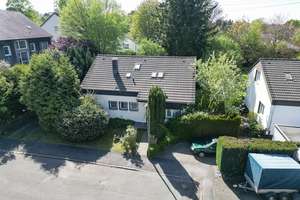 Dein Projekt. Dein Zuhause. Dein Freiraum.
Einfamilienhaus in Dortmund-Brackel! – Die vollständige Adresse der Immobilie erhältst du vom Anbieter., 44309 Brackel (Ortsteil), Dortmund – Vorschaubild 19