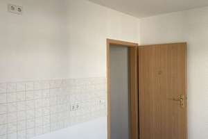 Gemütliche 3-Zimmer-Wohnung – frisch renoviert mit Keller in Magdeburg – Sophienstraße 15, 39122 Fermersleben, Magdeburg – Vorschaubild 14