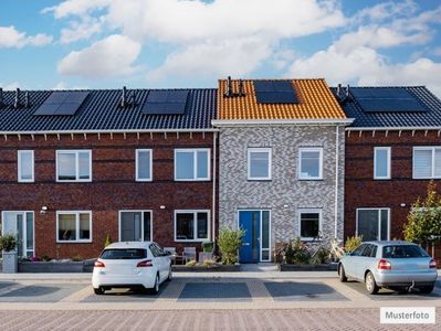 Provi frei Zweifamilienhaus mit Garage in 50374 Erftstadt -