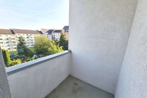 Attraktive 2-Raum-Wohnung mit Einbauküche in einem sanierten Gründerzeithaus, zentrumsnah in Chemnit – Gießerstraße 53, 9130 Sonnenberg, Chemnitz – Vorschaubild 8