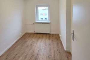 *Helle 4-Raumwohnung*für Familien/Pärchen/WG + Tageslichtbad + Einbauküche als Option! – 39124 Neue Neustadt, Magdeburg – Vorschaubild 6