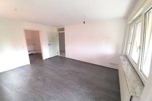 HN City - Hell + Modern / Südbalkon EBK Garage 3-Zimmer-Wohnung + Dachkammer  ca. 7qm Nähe Pfühlpark – Die vollständige Adresse der Immobilie erhältst du vom Anbieter., 74076 Heilbronn, Heilbronn – Vorschaubild 2