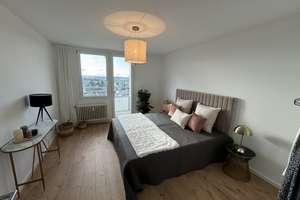 Renovierte 3-Zimmer-Wohnung mit großem Balkon im 12. Stock – Heckenrosenweg 11, 86156 Bärenkeller, Augsburg – Vorschaubild 7