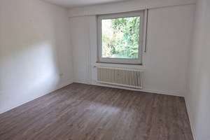 Auf gute Nachbarschaft: 2-Zimmer-Wohnung mit Mietergarten – Offenbachstr. 21, 53173 Rüngsdorf, Bonn – Vorschaubild 6