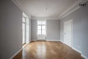 Frisch sanierte 5 Zimmer Altbauwohnung in Schwabing – München – Vorschaubild 23