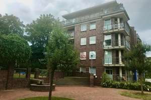 Schöne Stadtwohnung in Eppendorf mit Blick ins Grüne