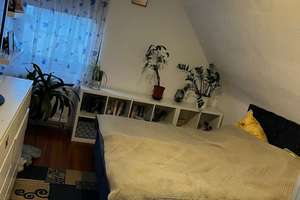 Charmantes Einfamilienhaus mit Kamin & Balkon in Sinsheim. Eigenheim oder Kapitalanlage – Die vollständige Adresse der Immobilie erhältst du vom Anbieter., 74889 Sinsheim – Vorschaubild 9