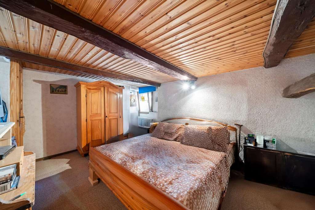 Immobilie in Lörrach - Unikat mit Herz! Charmantes Haus mit gepflegten Einliegerwohnungen & Ausbaupotenzial in Tumringen - Bild 4