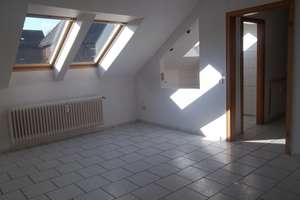 Helle Dachgeschoss-Wohnung in zentraler Lage von Dortmund-Hörde – 44263 Hörde (Ortsteil), Dortmund – Vorschaubild 3