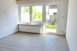 Schöne, ebenerdige Seniorenwohnung in Westrhauderfehn! Zentrum!
Ideal für eine Person! – Die vollständige Adresse der Immobilie erhältst du vom Anbieter., 26817 Rhauderfehn – Vorschaubild 3