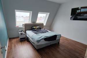 Lichtdurchflutete 3-Zimmer-Wohnung mit Traumblick auf Fernsehturm & Teufelsberg – Kaiser Friedrich Straße 26, 10585 Charlottenburg, Berlin – Vorschaubild 11