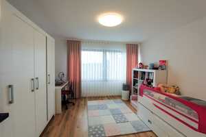 IMMO LOVE Königsbrunn- Traumhaft sanierte DHH, 158 m² Wfl., 359 m² Grund! – Hochgratstraße 6, 86343 Augsburg (Kreis) – Vorschaubild 8