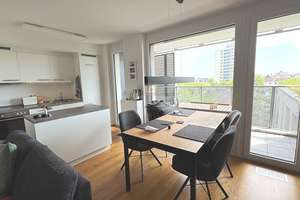 Moderne, urbane 2 ZKB, Balkon, EBK, Parkett, TG, Mitnutzung Fitnessraum+Dachterr., IN-Nähe ARA-Hotel