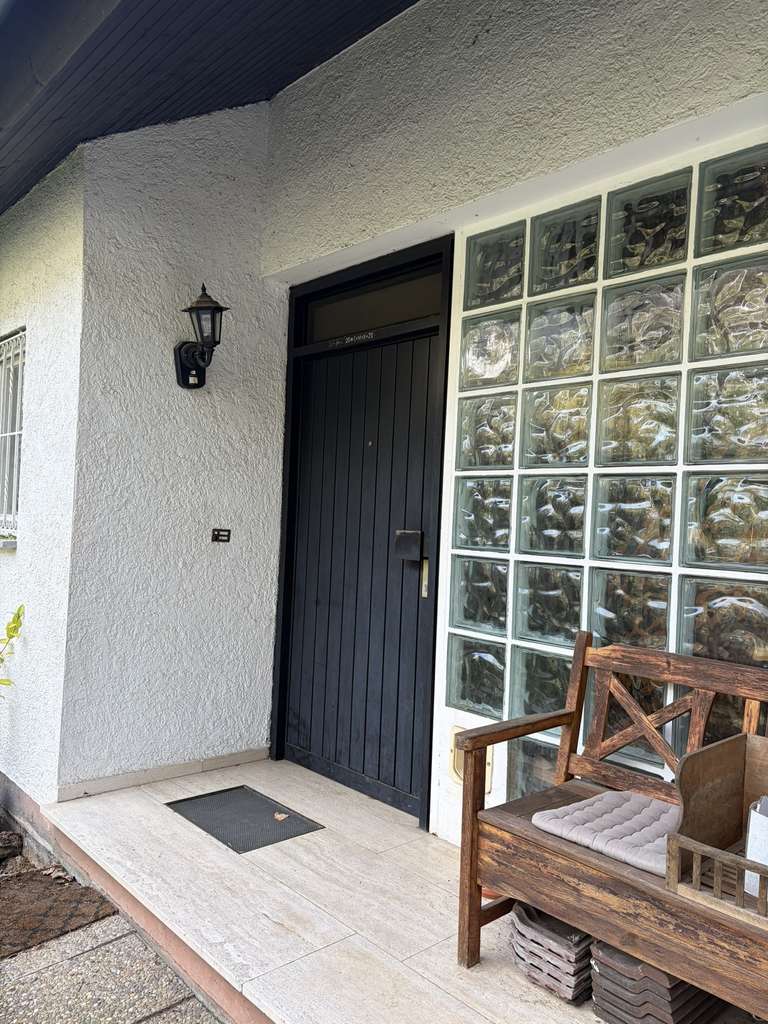 Immobilie in Neckargemünd - Attraktive 3,5-Zimmer-Dachgeschosswohnung mit Balkon und Gartenanteil - Bild 4