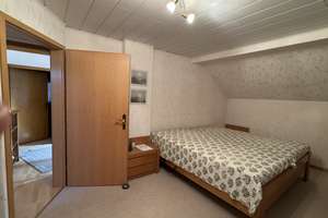 Zuhause mit Herz !!Riesiges Grundstück, 3 Garagen & gemütliches Kaminzimmer, Nähe Üttelsheimer See – Die vollständige Adresse der Immobilie erhältst du vom Anbieter., 47198 Hochheide, Duisburg – Vorschaubild 21