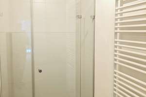 von privat: Top-Neubauwohnung mit Blick auf Rhein und Yacht-Hafen inkl. EBK - 116qm, 4 Zi – Taunusstraße 71, 55120 Neustadt, Mainz – Vorschaubild 14