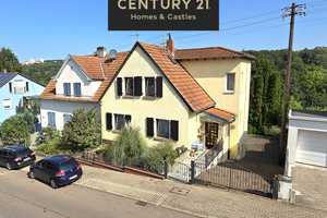 Attraktives Einfamilienhaus mit Balkon mit traumhaftem Ausblick und Doppelgarage in Bischmisheim – Stadtverband Saarbrücken (Kreis) – Vorschaubild 1