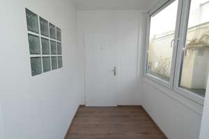1-Zimmer Wohnung im 1. OG mit Aufzug in Düsseldorf-Oberbilk – Kirchstraße 2A, 40227 Oberbilk, Düsseldorf – Vorschaubild 2