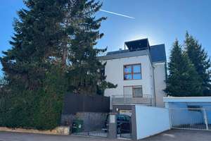Provisionsfreie Gartenwohnung – 139 m², 5 Zimmer, Hausgefühl, hochwertig saniert, 2 Balkone – Asperger Straße 26, 70439 Stammheim-Mitte, Stuttgart – Vorschaubild 3