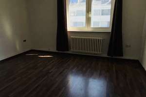 schöne 2,5 Zimmer Wohnung in zentraler Lage !! – Gelsenkirchenerstr. 15, 45141 Stoppenberg, Essen – Vorschaubild 2