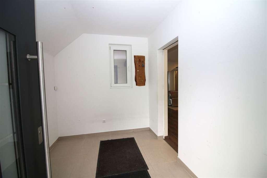 Immobilie in Ingersheim - Einmalige Gelegenheit: Häuserensemble mit 2 Häuser, Hofraum und Werkstatt. - Bild 1