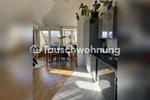 Tauschwohnung: Sonniger Dachgeschosstraum mit Dachterrasse