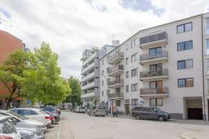 PROVISIONSFREI: Schwabinger Stadtjuwel - helle 2-Zi-Whg in oberster Etage, Balkon und Aufzug – Fallmerayerstr. 1a, 80796 Neuschwabing, München – Vorschaubild 12