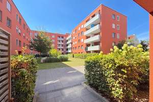 Top-gepflegtes Apartment mit Einbauküche in exzellenter Wohnanlage, TG-Stellplatz