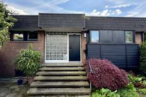 Charmanter Bungalow mit umlaufendem Garten - freistehend inkl. Garage & Carport! – Neuss (Rhein-Kreis) – Vorschaubild 4