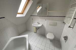 2 Zimmer-Dachgeschosswohnung mit geräumiger Wohnküche – Trappenstraße 13, 23558 Sankt Lorenz Nord, Lübeck – Vorschaubild 11