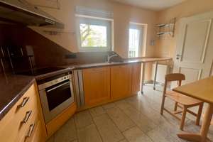 Von privat: Großzügiges Einfamilienhaus mit schönem Grundstück Frankfurt Nieder-Erlenbach – Die vollständige Adresse der Immobilie erhältst du vom Anbieter., 60437 Nieder-Erlenbach, Frankfurt am Main – Vorschaubild 9