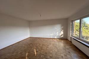 Gepflegtes Einfamilienhaus mit Balkon, Garten und Garage! – 63785 Obernburg am Main – Vorschaubild 15