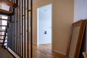 Modernes Reihenmittelhaus mit zwei TG-Stellplätzen in Neuehrenfeld – Die vollständige Adresse der Immobilie erhältst du vom Anbieter., 50825 Neuehrenfeld, Köln – Vorschaubild 24