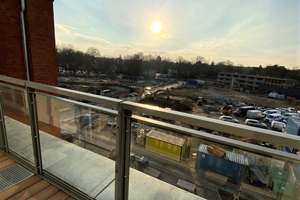 Rooftop trifft auf offenes Wohnkonzept - 2-Raum-Wohnng über den Dächern Berlins – Adolf-Heyden-Straße 5, 12555 Köpenick, Berlin – Vorschaubild 1
