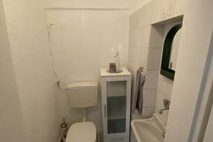 Perfekt für Studenten-WG: 2-Zimmer-Altbau, 5 Min. zur Uni Duisburg inkl. Küche! Ab 1.10. – Sternbuschweg 27, 47057 Neudorf-Nord, Duisburg – Vorschaubild 11