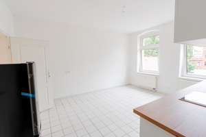 Renovierte 3 Zimmer-Wohnung mit neuer Einbauküche und stilvollem Echtholzparkett – 39112 Sudenburg, Magdeburg – Vorschaubild 7