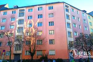 vermietete 2-Zimmer-Eigentumswohnung mit Sonnen-Balkon zum Hof Nähe Volkspark Wilmersdorf – Die vollständige Adresse der Immobilie erhältst du vom Anbieter., 10715 Wilmersdorf, Berlin – Vorschaubild 4