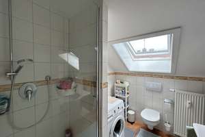Moderne 3,5 Zimmer Dachgeschosswohnung mit Südbalkon, Kellerraum und zwei Pkw-Stellplätzen – Welschstr. 45, 74080 Böckingen, Heilbronn – Vorschaubild 16